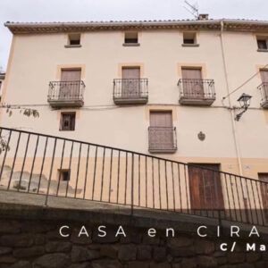 Se vende preciosa casa en el centro de Cirauqui, NAVARRA